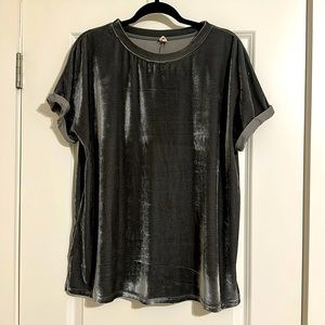 Grey Crushed Velvet Top. Size M/L